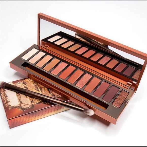 😍Urban Decay NAKED HEAT EYESHADOW PALETTE!! BNIB - Picture 6 of 7